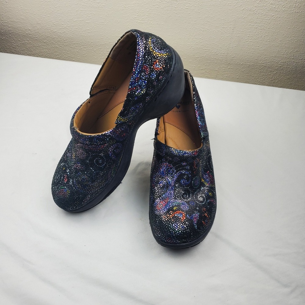 Women's Nurse Mates Pillowtop‎ Leather Nurses Clogs. 9M.